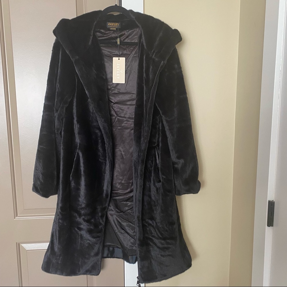 Jayley Black Faux Fur Long Hooded Coat one size.